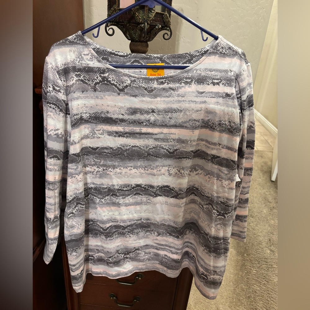 Ruby Rd. Striped Boatneck Long Sleeve Top in Gray and Light Pink